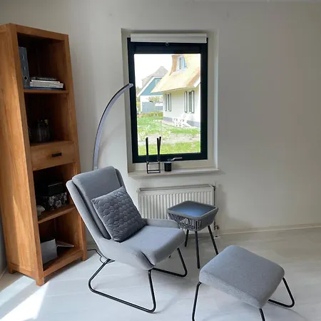 Duynopgangh 15 * Julianadorp