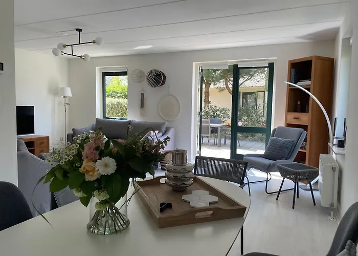 Duynopgangh 15 Юлианадорп